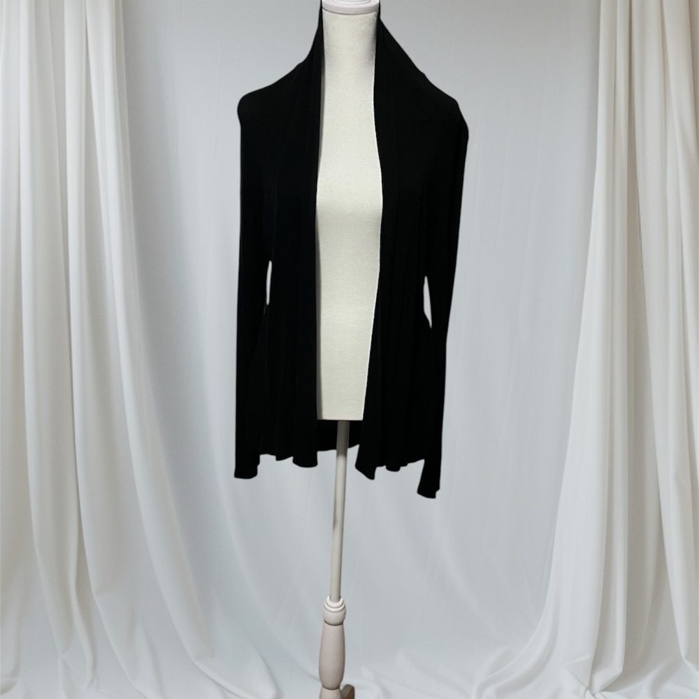 ((ITEM SOLD))‼️‼️New York & Company Elegant Black Cardigan Women's Sweater